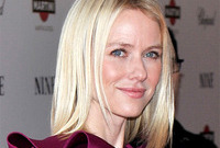 Cool-blonde-vs-warm-blonde-side